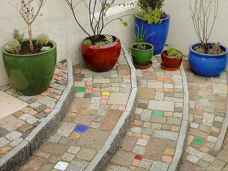 Keramiksteine sind Farbtupfer